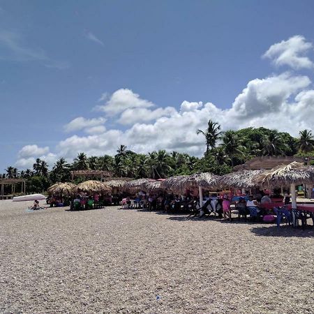 Hotel Napoles Barahona Exterior photo