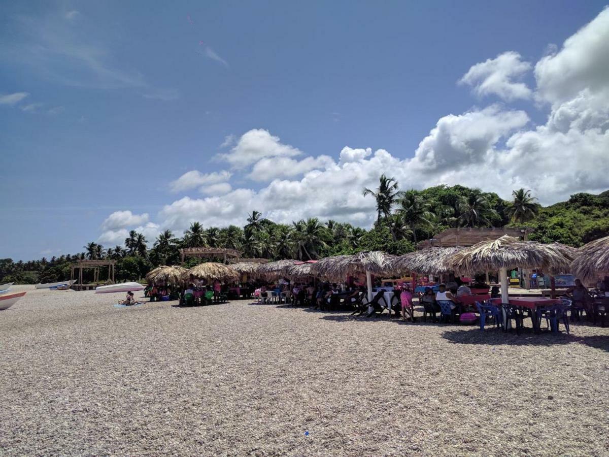 Hotel Napoles Barahona Exterior photo